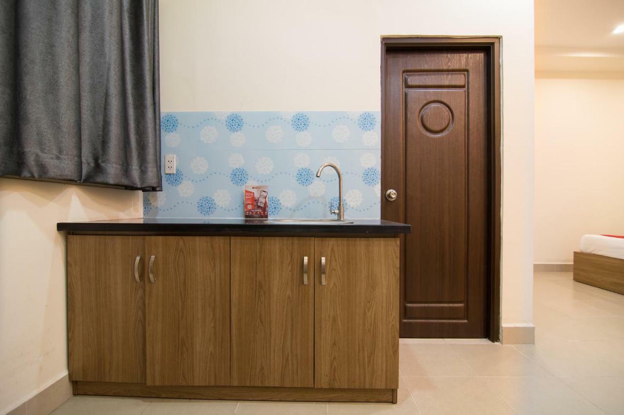 Hotel Reddoorz @ Ba Trung Street Ho Chi Minh City